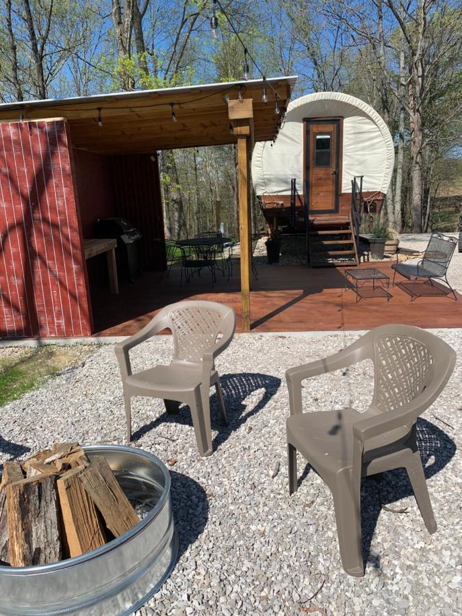 Ultimate Covered Wagon Pioneers Paradise Brownsville Экстерьер фото